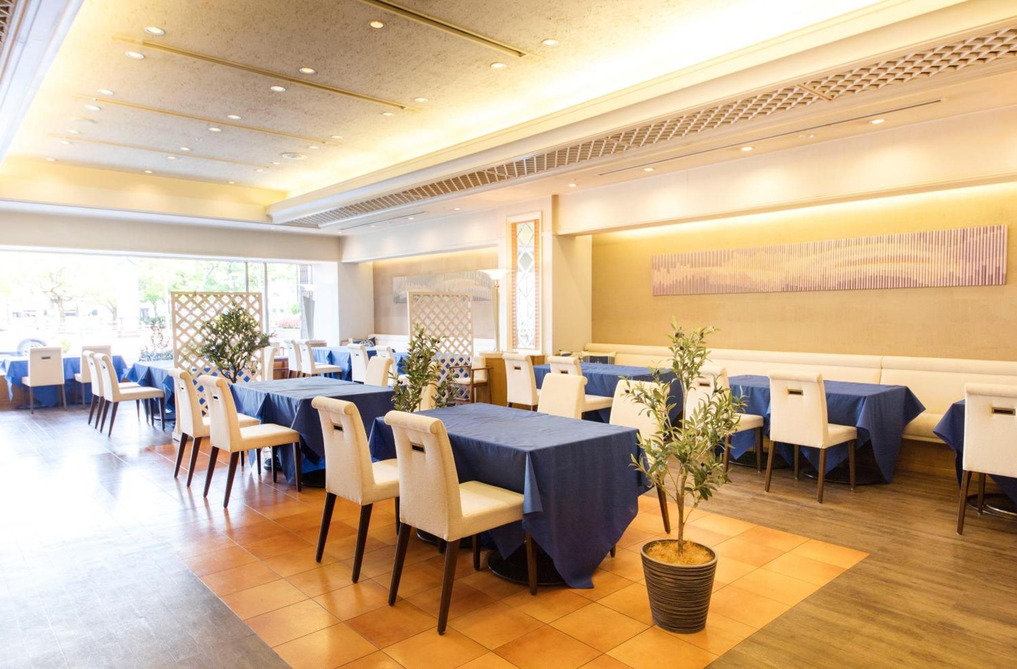 Kure Hankyu Hotel Buitenkant foto